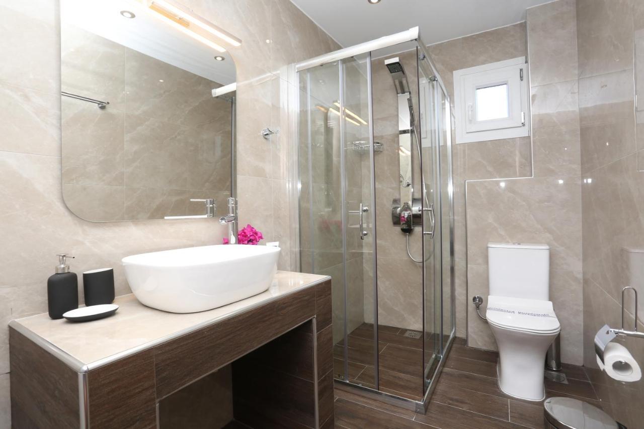 Mare Monte Luxury Apartments 2 네아 스키오니 외부 사진