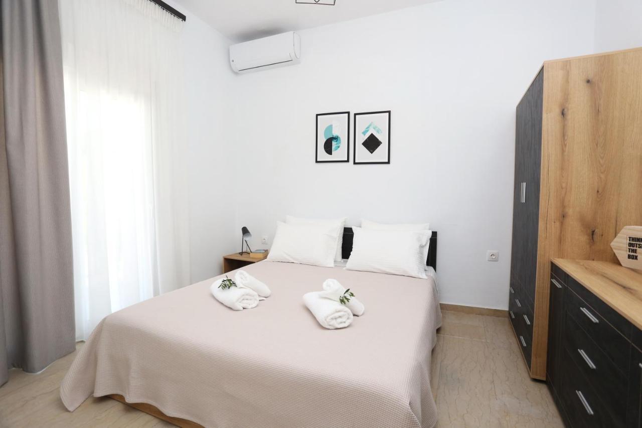 Mare Monte Luxury Apartments 2 네아 스키오니 외부 사진