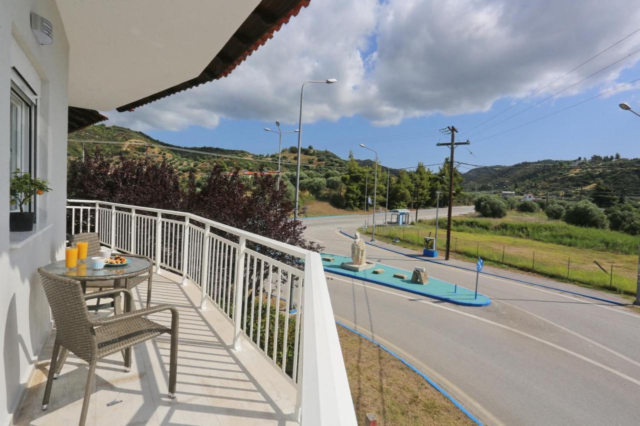 Mare Monte Luxury Apartments 2 네아 스키오니 외부 사진