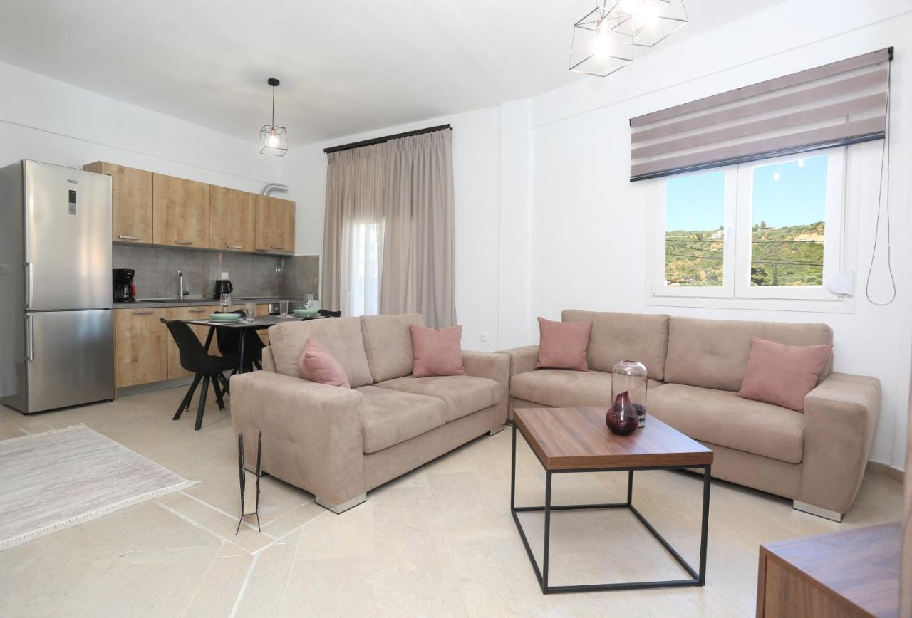 Mare Monte Luxury Apartments 2 네아 스키오니 외부 사진